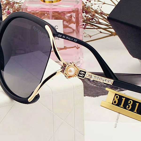 シャネル サングラス レディース 人気 ブランド chanel 偏光 メガネ 夏のファッション！