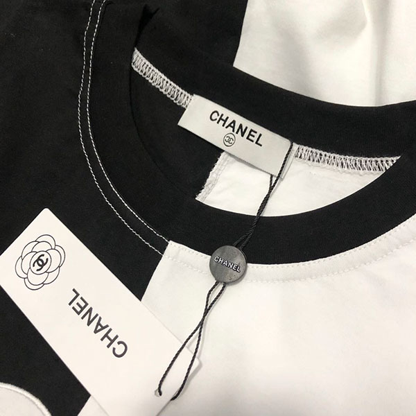 ブランド CHANEL 半袖Tシャツ レディス シャネル ティシャツ ブラック 半分 ホワイト パリ風