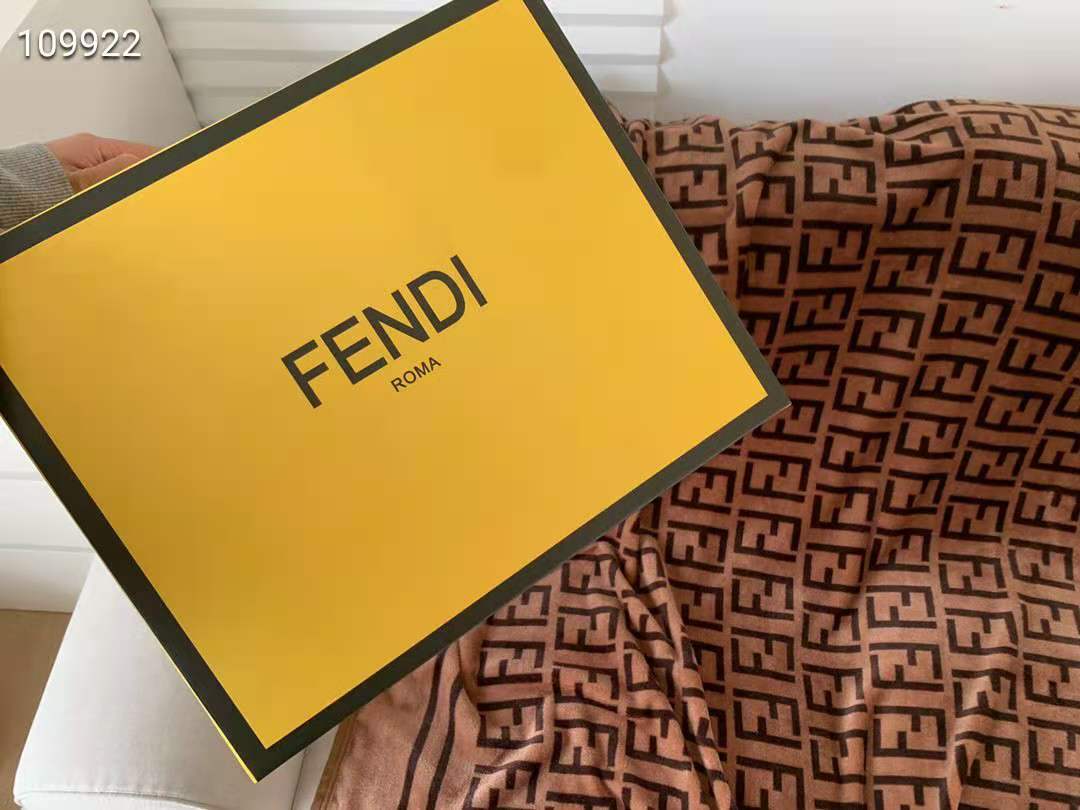 FENDI - 1701超美品 フェンディ マフラー ひざ掛け 最高級カシミヤ100