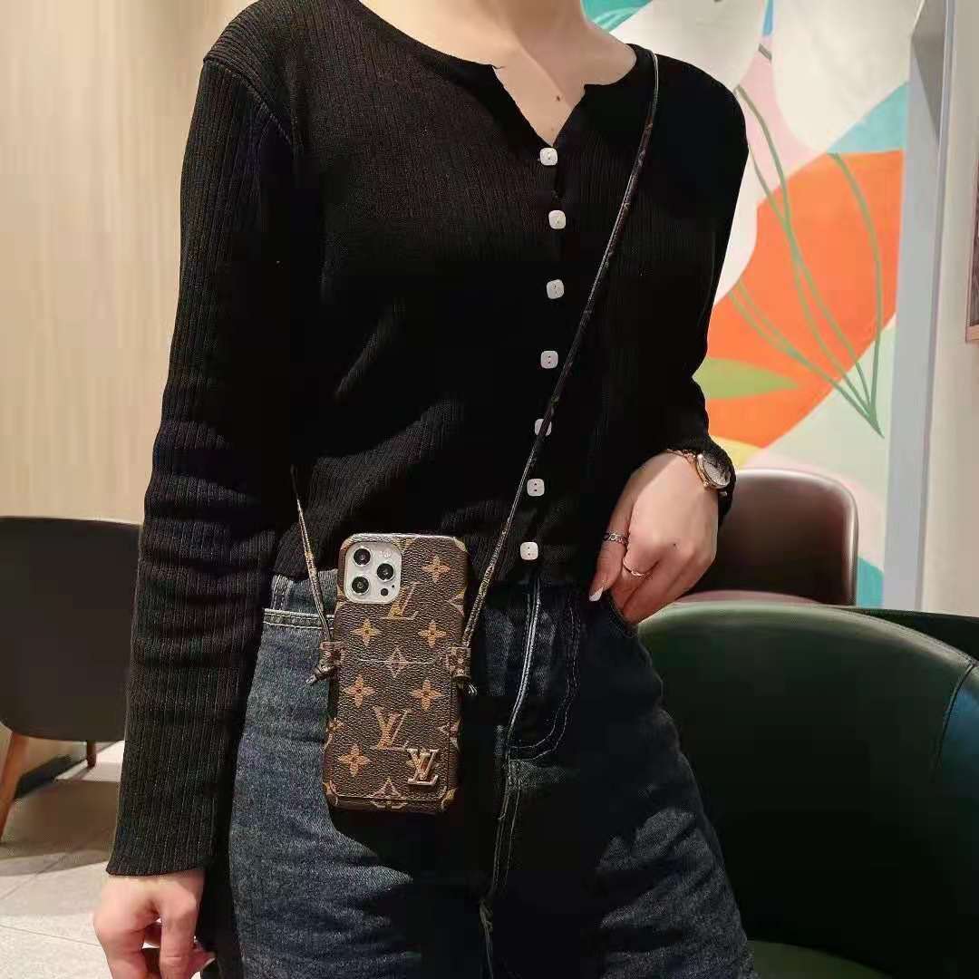 LOUIS VUITTON - 【入手困難】ルイヴィトン IPHONE 12PRO ケースの+