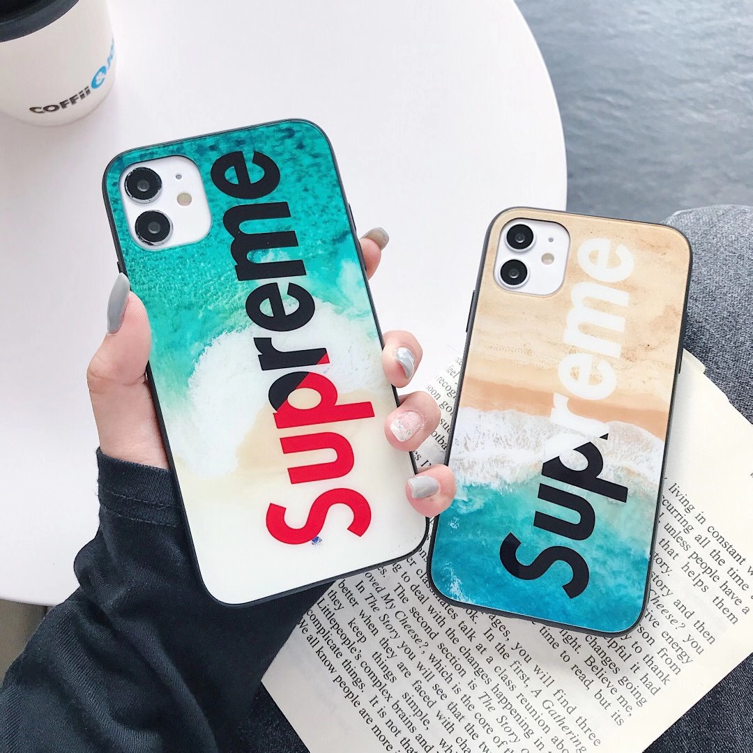 スマホアクセサリーシュプリームsupreme iPhoneカバー - iPhoneケース