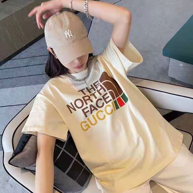 グッチ x The North Face コラボ Tシャツ 男女兼用 ブランド GUCCI ｔ