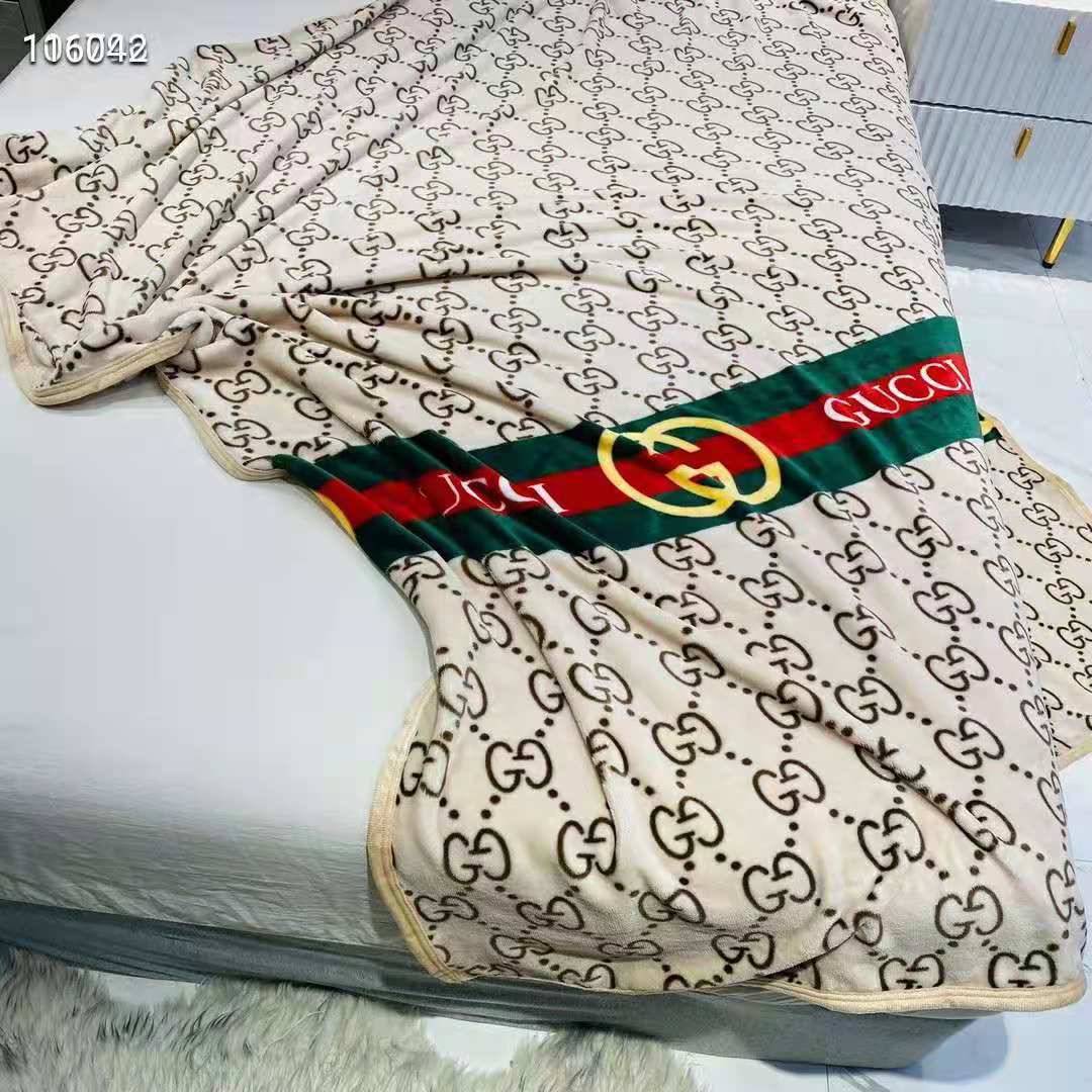 GUCCI ミッキー コラボ ブランケット オシャレ ブランド グッチ 毛布